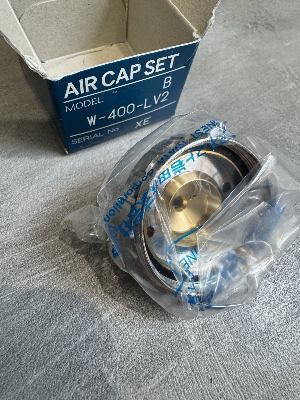Anest Iwata W400 LV2 Air Cap Set W-400-LV2 Brand New In Box 6