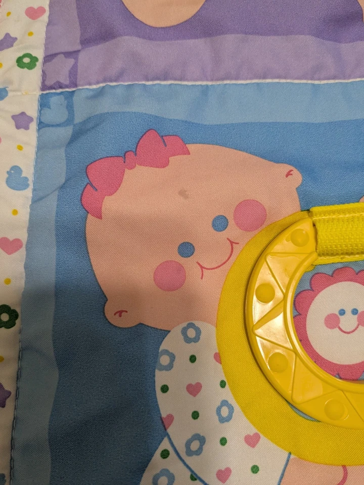 Fisher Price De Colección 1983 Manta Bebé Tiempo Abdomen Actividad Mat Rosa Espejo Mordedor Foto 3 de 4