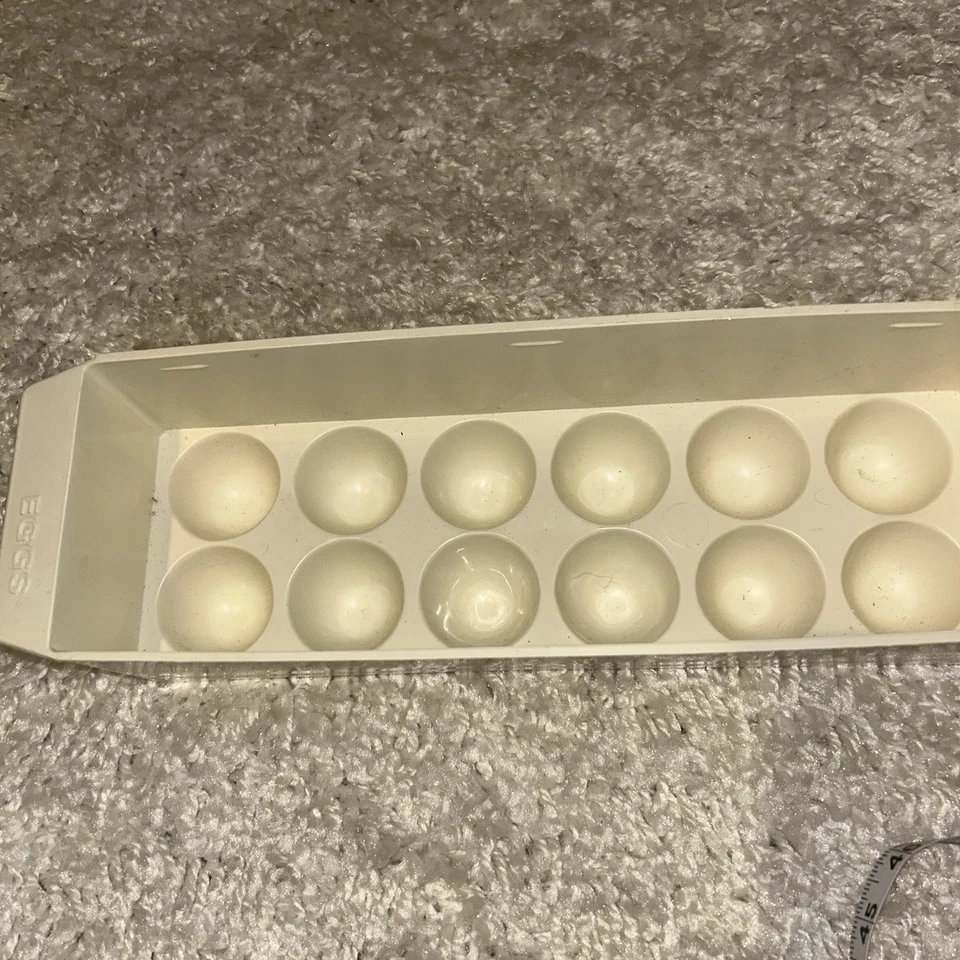 Vtg GE refrigerator egg tray harvest gold GUC - Image 2 of 4