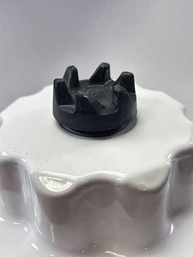 Kitchenaid KSB5WH3 Blender Motor Base White Replacement Part Base Only TESTED - Picture 3 of 9