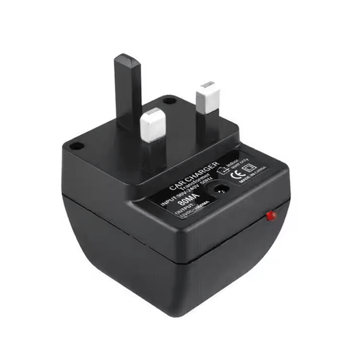 UK Stecker Auto Ladegerät Anzünder Buchse 220V Netzstecker auf 12V Auto Ladegerät Adapter - Bild 2 von 6
