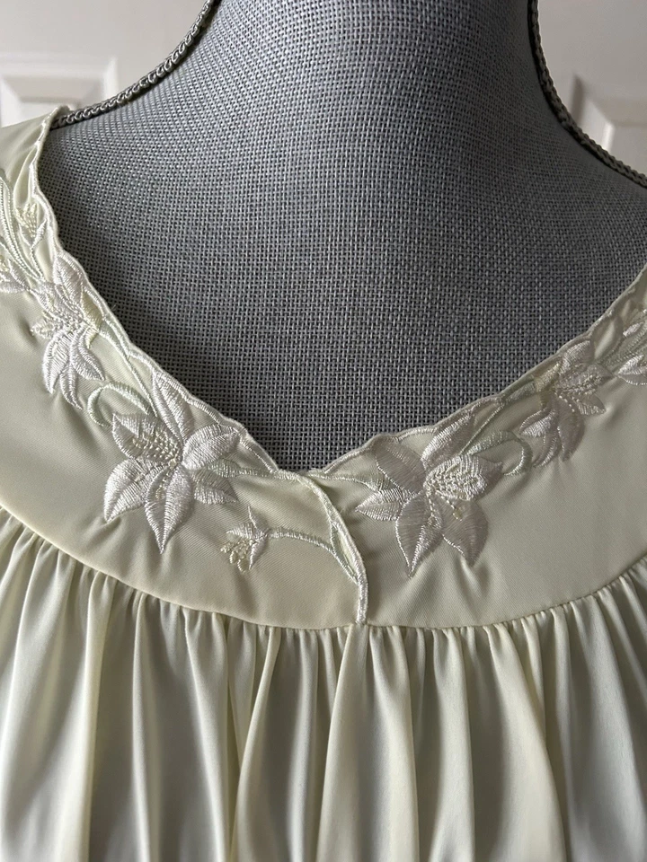 camisón miss elaine talla S Foto 3 de 4