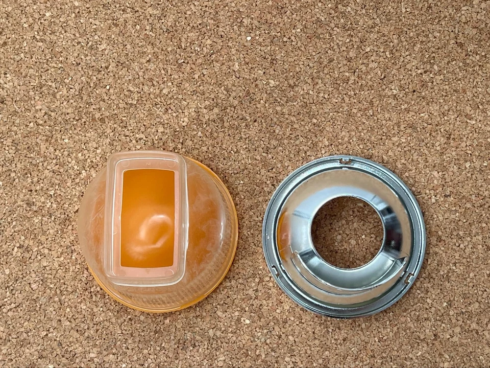 Micnova inverted flash diff clear with Amber & crome Dome Diffuser - Image 3 of 4