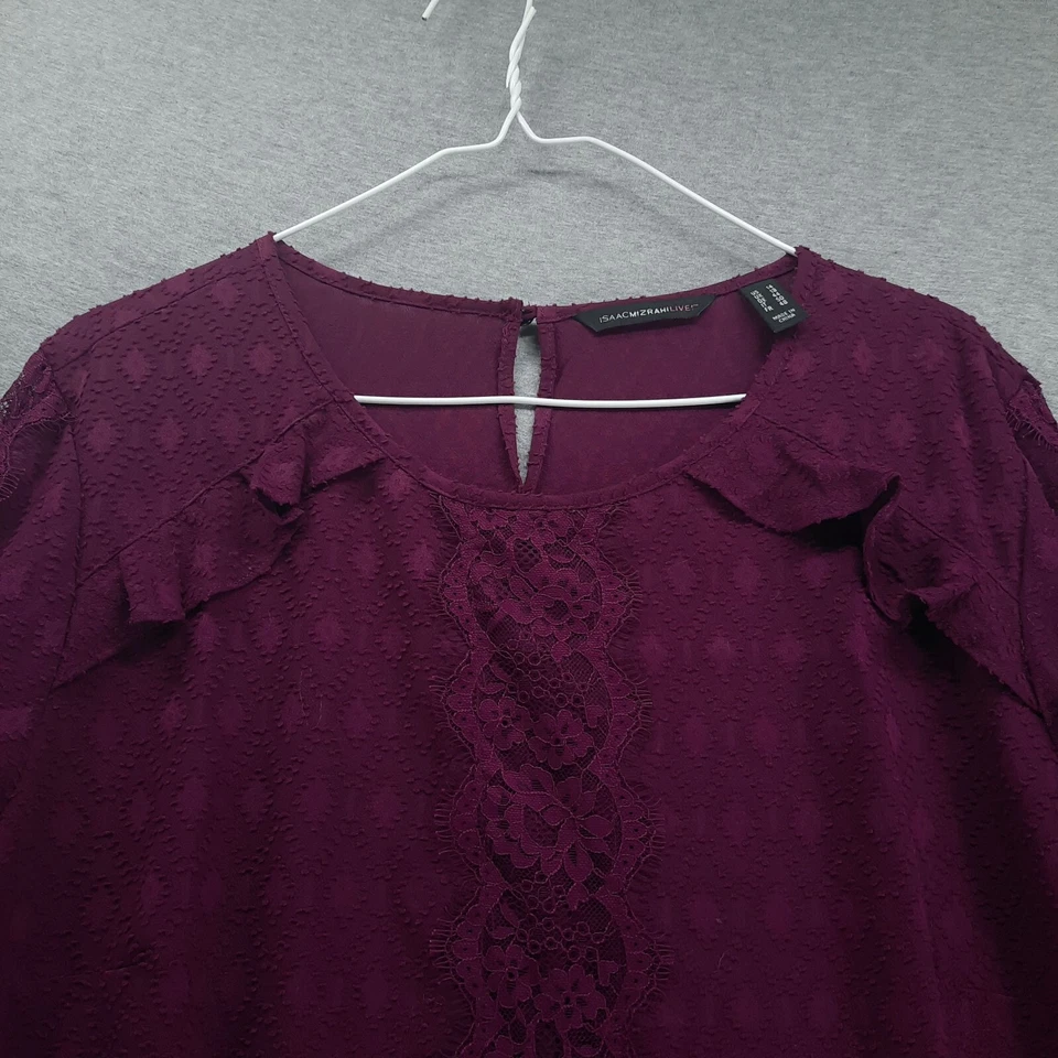 Blusa Isaac Mizrahi Live para mujer 14 púrpura texturizada forrada encaje cuello trasero botón Foto 3 de 4