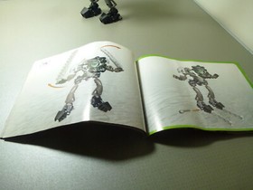 Lego Bionicle Toa Nuva Set 8566 Onua Nuva