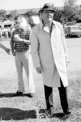 Actors Karl Malden & Gary Cole Film Star Movie Star Old Photo 8
