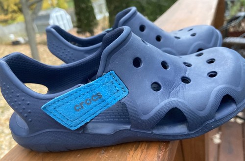 crocs swiftwater wave blue