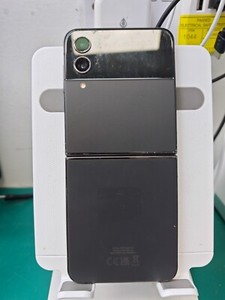 Samsung Galaxy Z Flip4 5G schwarz 128GB SM-F721B entsperrt - NUR TEILE