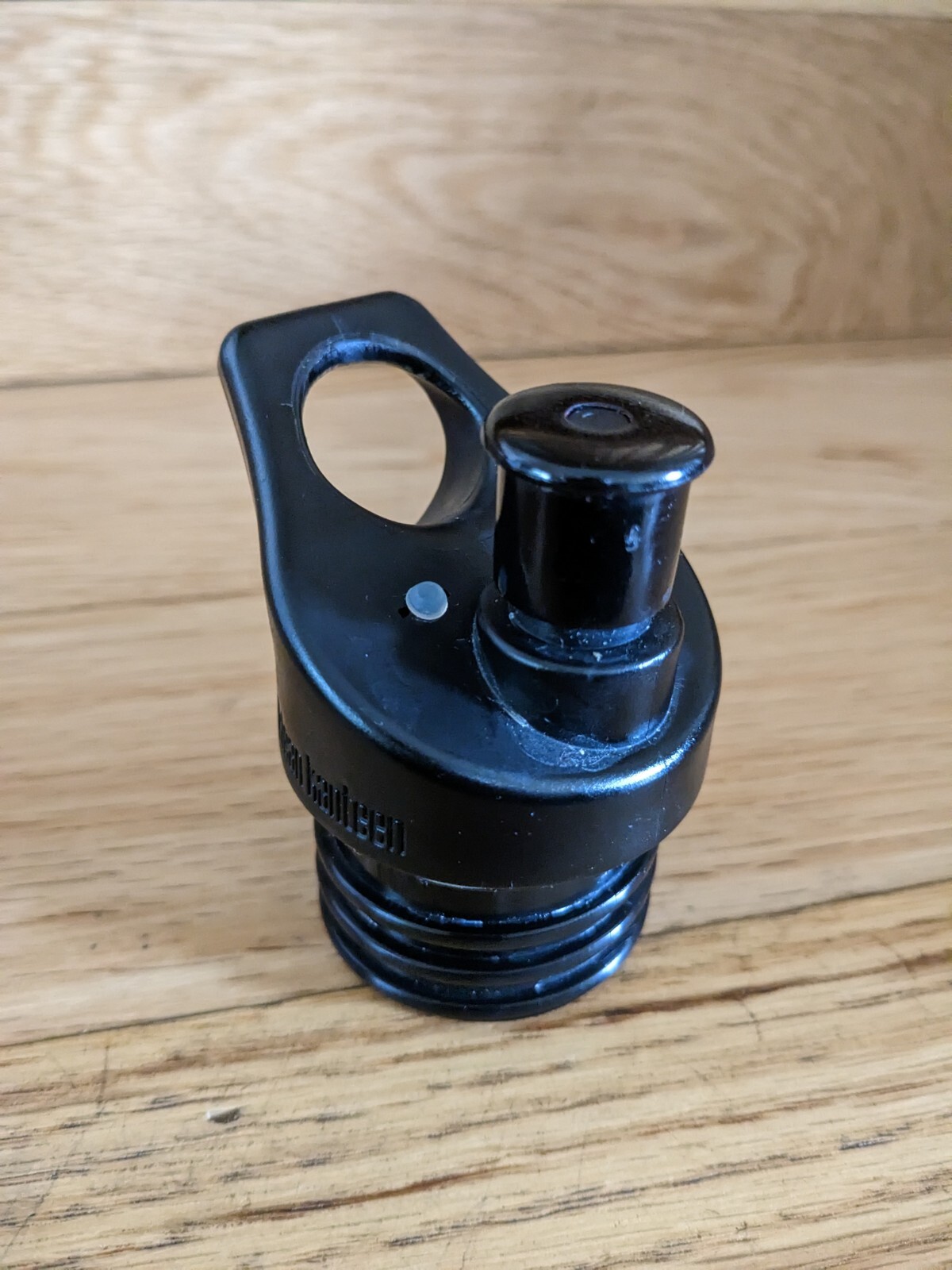 Kleen Kanteen Sport Cap 2.0 fits&nbsp;Classic&nbsp;narrow mouth bottle inside thread Black
