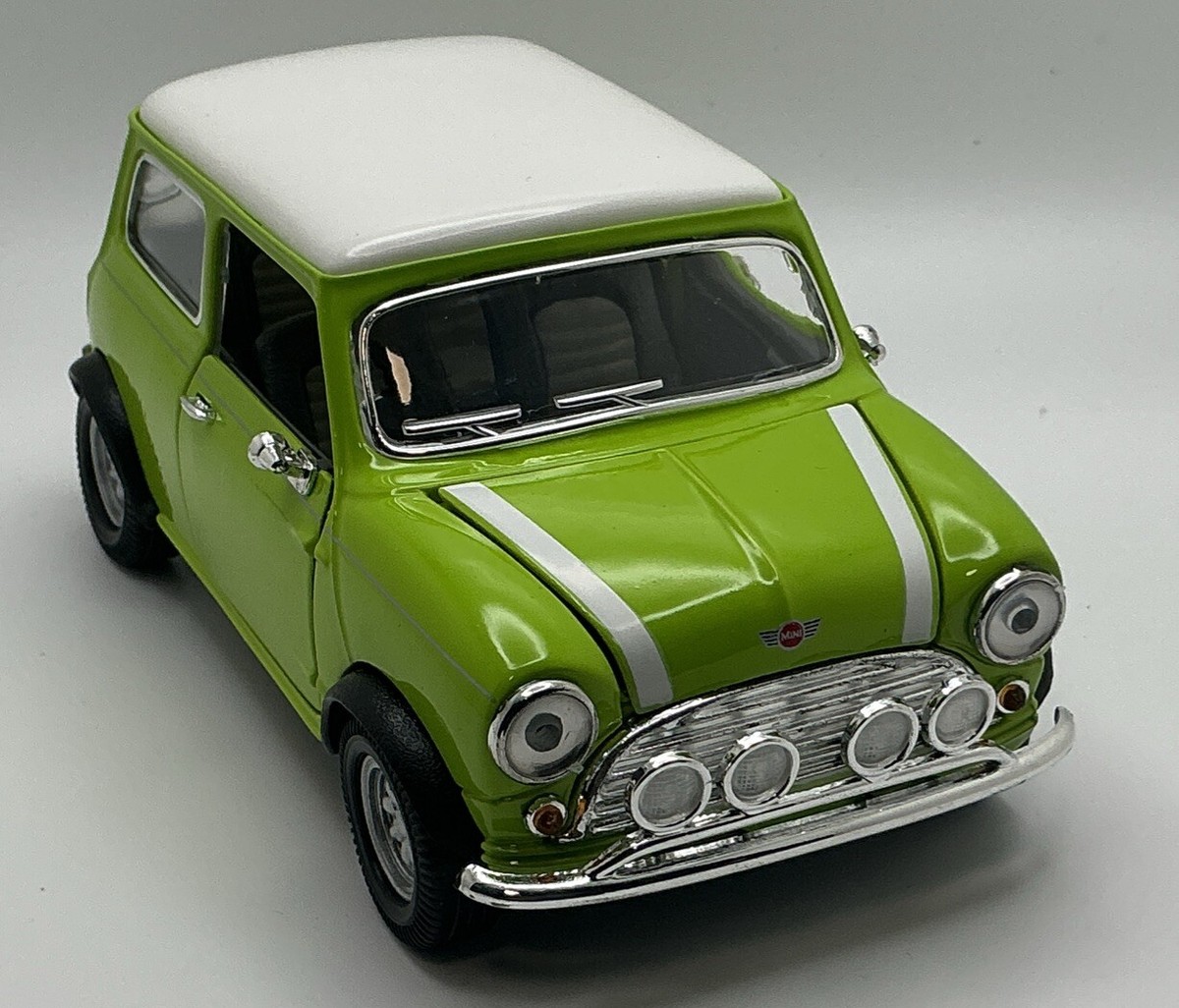 Mini Cooper Die-cast Model NOEN GREEN BY SUNNYSIDE LTD | eBay