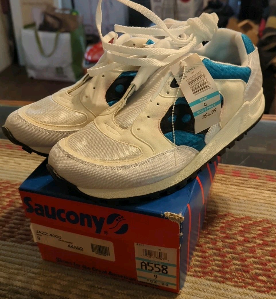 Vintage SAUCONY Jazz 4000 Shoes White Blue Sz 9 w/ OG Box  display picture 1