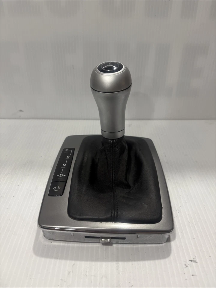 Mercedes W204 C300 C350 C250 2008-2014 selector de cambios perilla indicador fabricante de equipos originales Foto 2 de 4