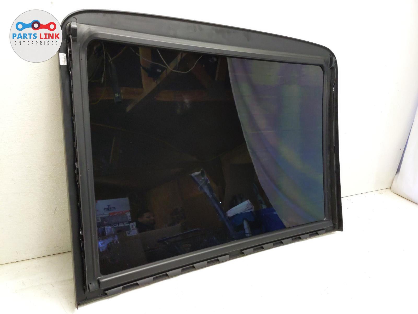 Bentley Bentayga 2016-2020 FRONT+LEFT Sunroof glass