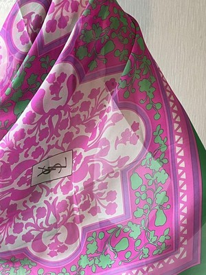 Vhtf Women Large Scarf Rare Model 86 x 86 cm Luxury Classic Italian Fashion Used