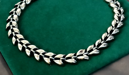 Vintage Statement 70's 80's Choker Style Necklaces Choose from Bundle - Picture 19 of 53