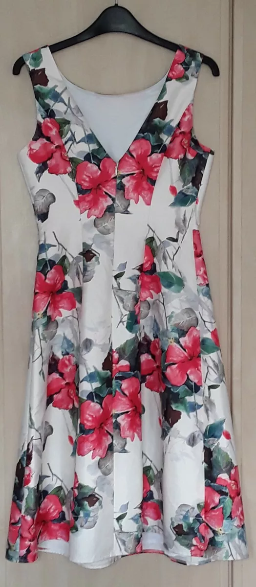 Phase eight edie floral dress hotsell