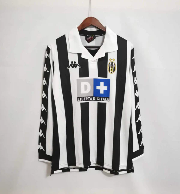 Free Shipping Zinedine Zidane Juventus 99/00 Retro Home Free Shipping Zinedine Zidane Juventus 99/00 Retro Home