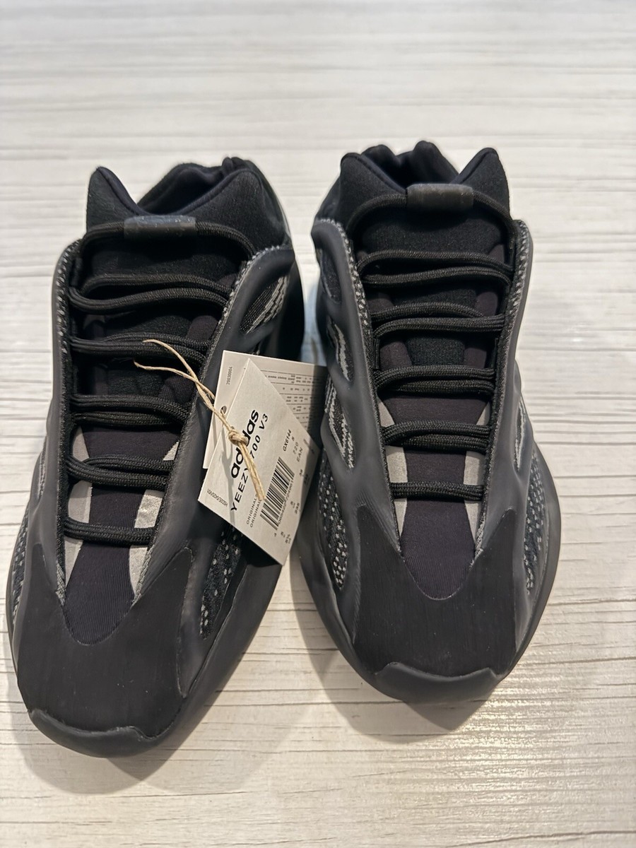 Yeezy 700 Yeezy Size Color: White Adidas Yeezy 700 V3 Azael