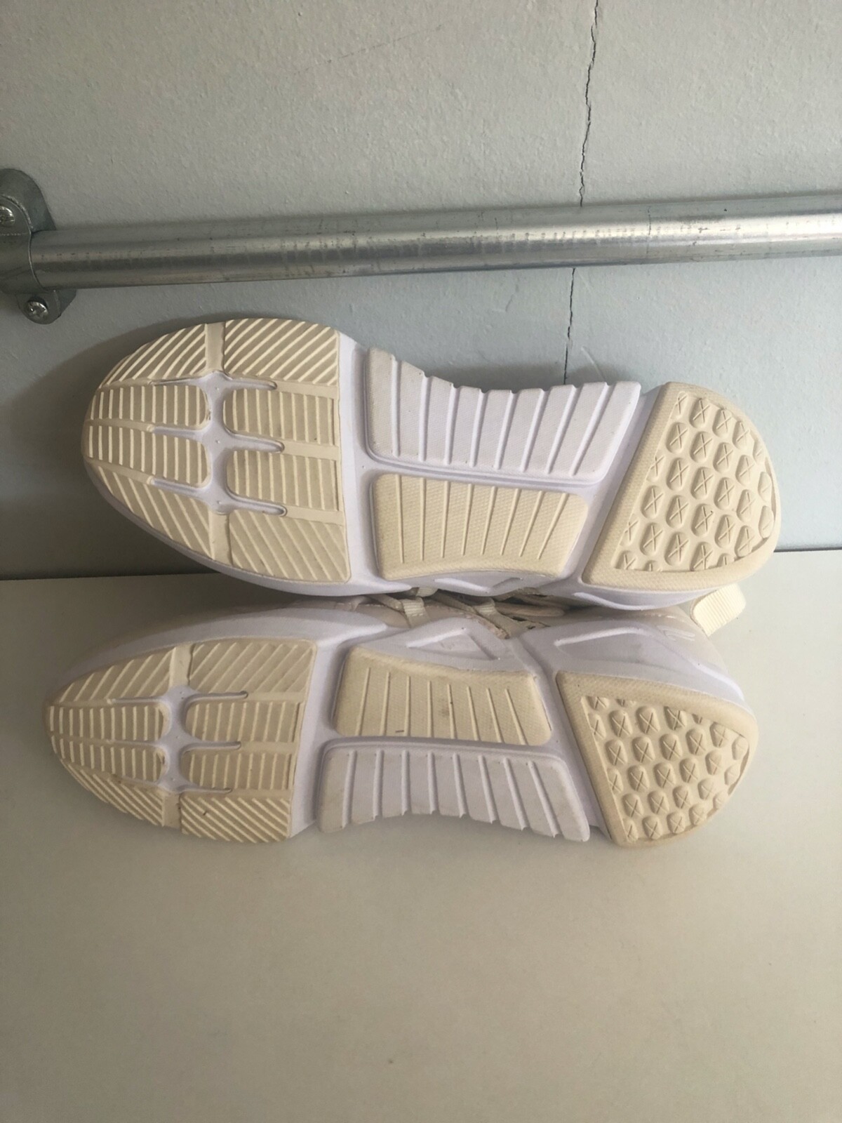 Fabletics Brookside Performance Trainers Sneaker … - image 8