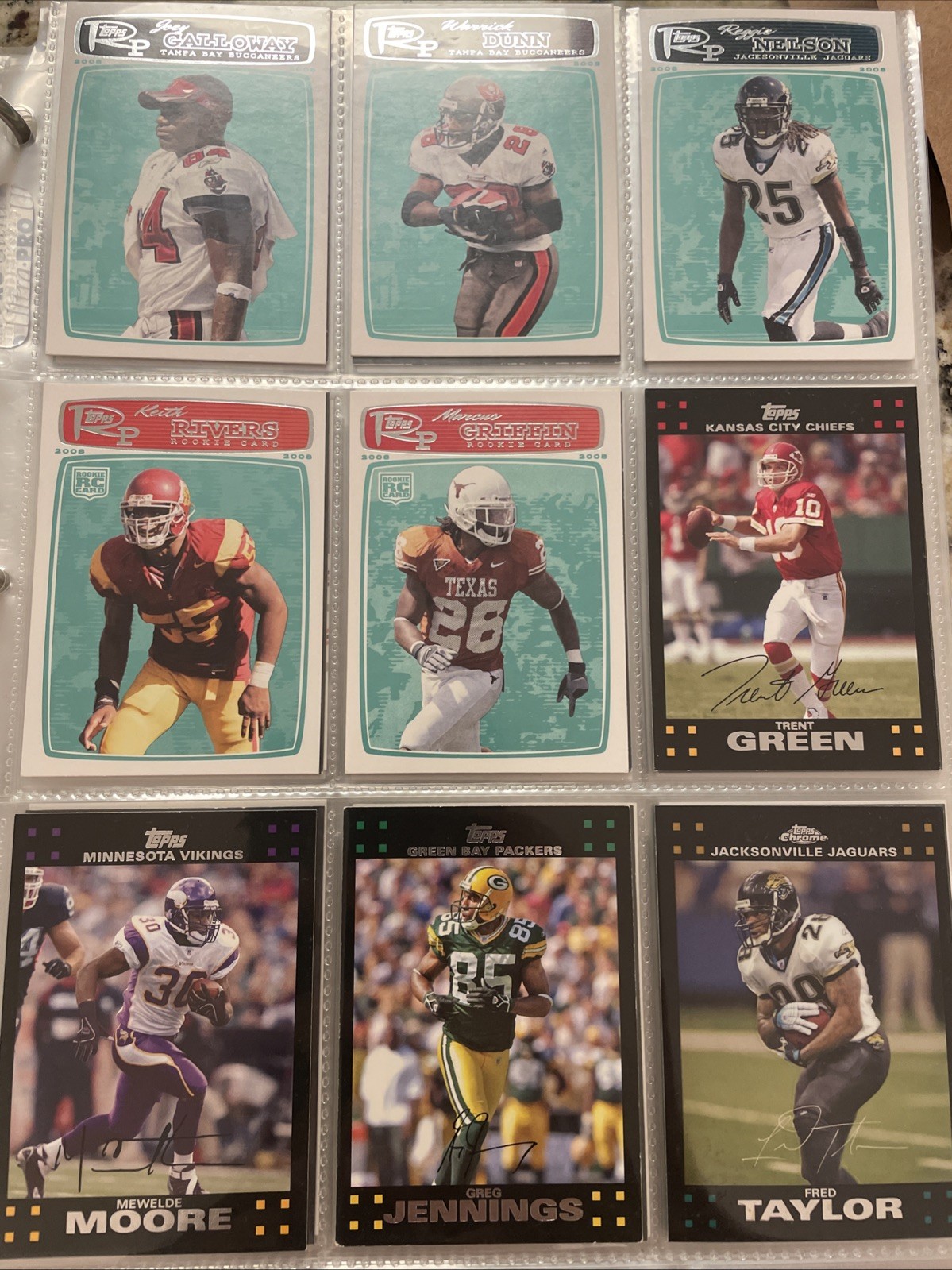 QTY 200+ 80S-2000S Football Cards Assorted Sports Cards All Different Vintage view 12