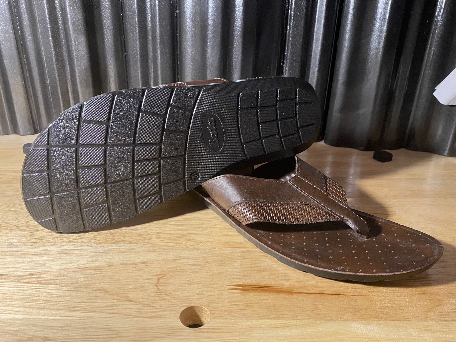 bata apollo slippers