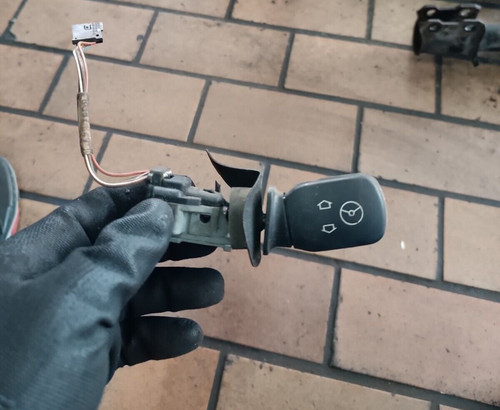 BMW 7er E38 5er E39 Schalter Lenksäulenverstellung Lenkrad Verstellung 8352849