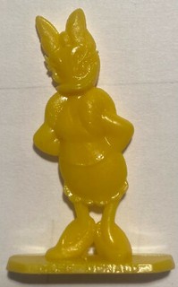 Daisy Duck " jaune" 4 cm Figurine publicité DISNEY Café DONALD 1960