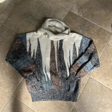 Vintage La Squadra Monte Carlo Tan Ivory 80’s  Mohair/Angora Sweater Italy