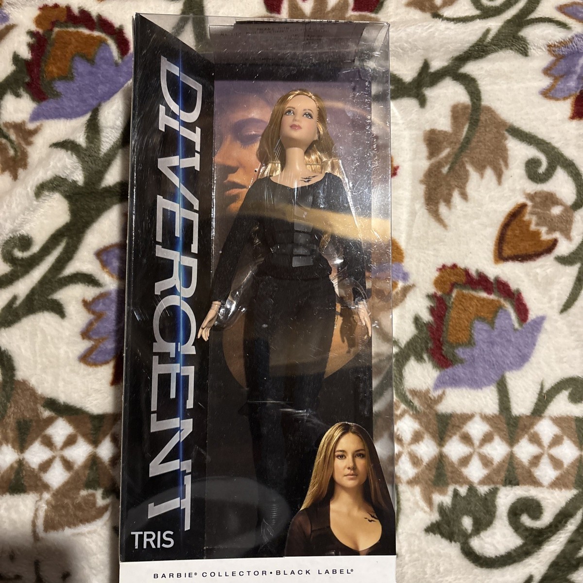 2014 Barbie Collector DIVERGENT movie FOUR 12