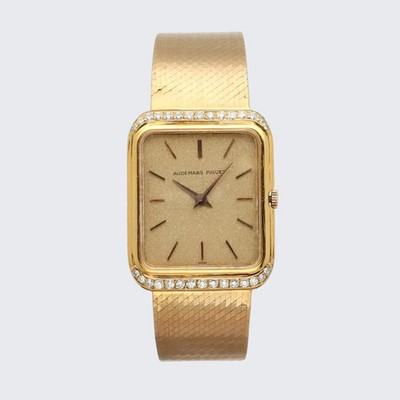 Audemars Piguet 18k Yellow Gold Diamond Champagne Dial Watch 916