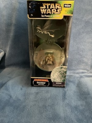 STAR WARS - Power of the Force Complete Galaxy  Dagobah W/ Yoda Figure