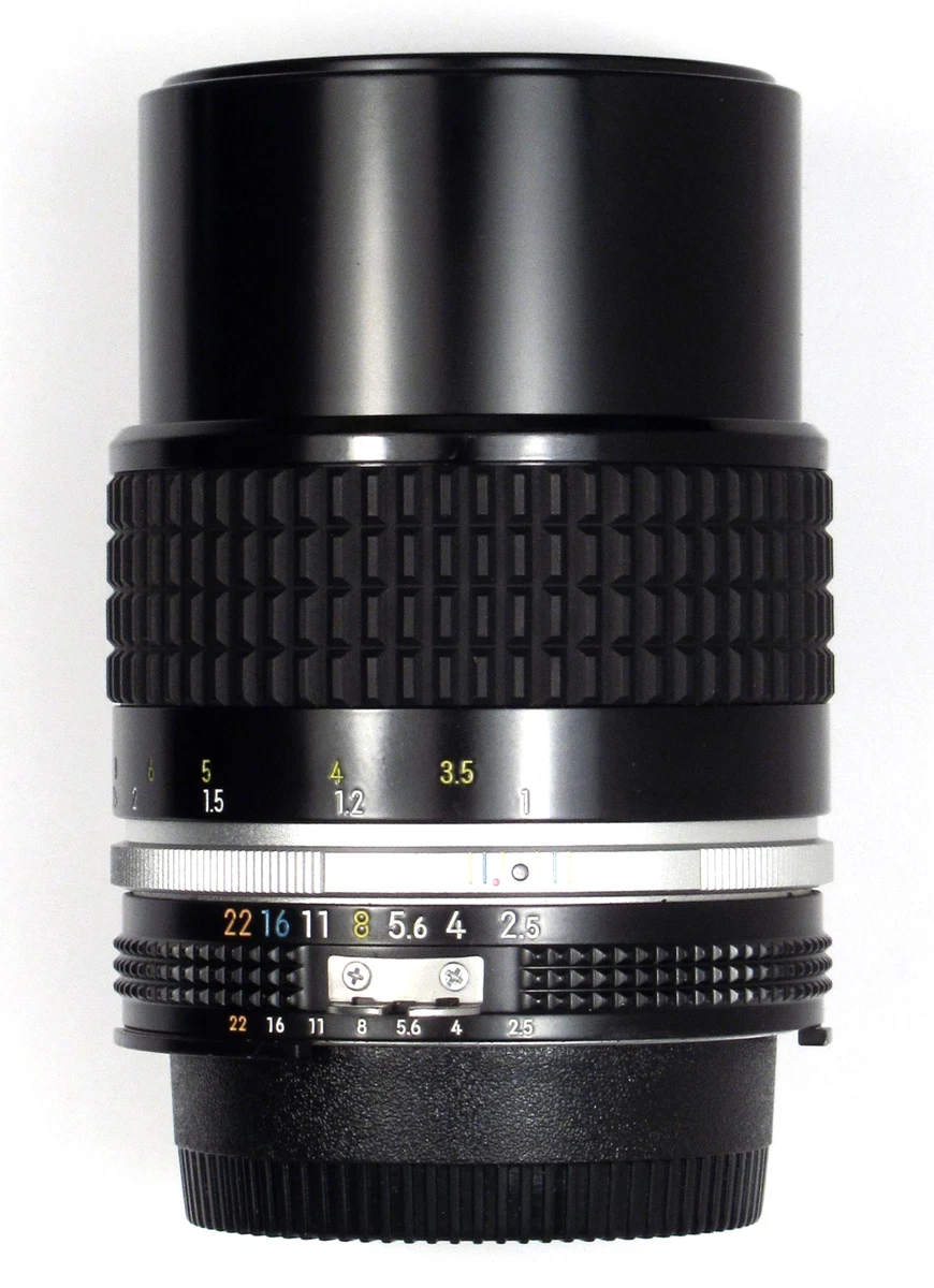 Nikon Ai-s 105mm f1.8 ジャンク Nikon Ai-s 105mm f1.8 ジャンク Nikon Nikkor 105mm f:1.8 AIS Lens