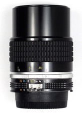 MINT Nikon 105mm F2.5 Ai-s for F3 FM2 FE2 FM3A F2 F3T FE D750 D3