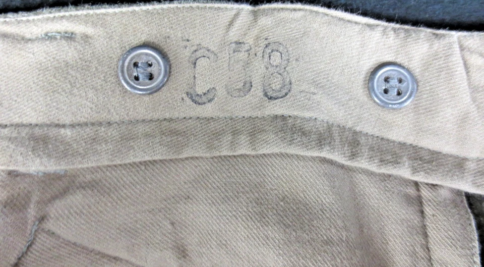 VINTAGE 40s WWII Swedish Wool Cargo Pants Men's Size 40x32 Heavy Army Military - Image 3 of 4