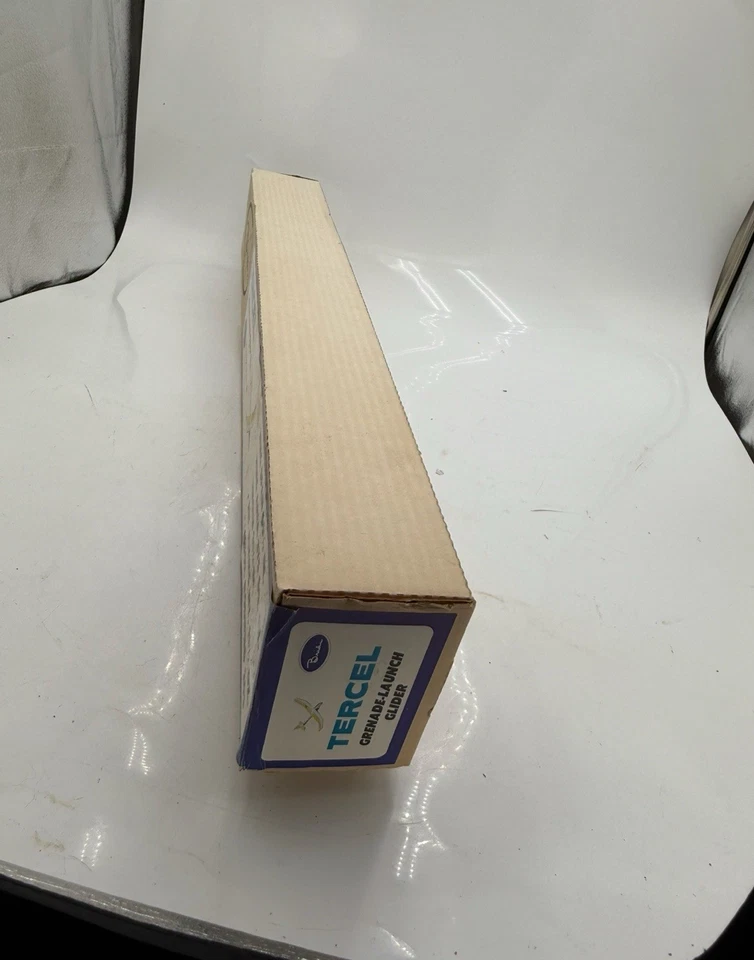 Bridi,✈️ "Tercel", Vintage Balsa, Grenade Launch Sailplane Kit 50.5"✈️ - Image 4 of 4