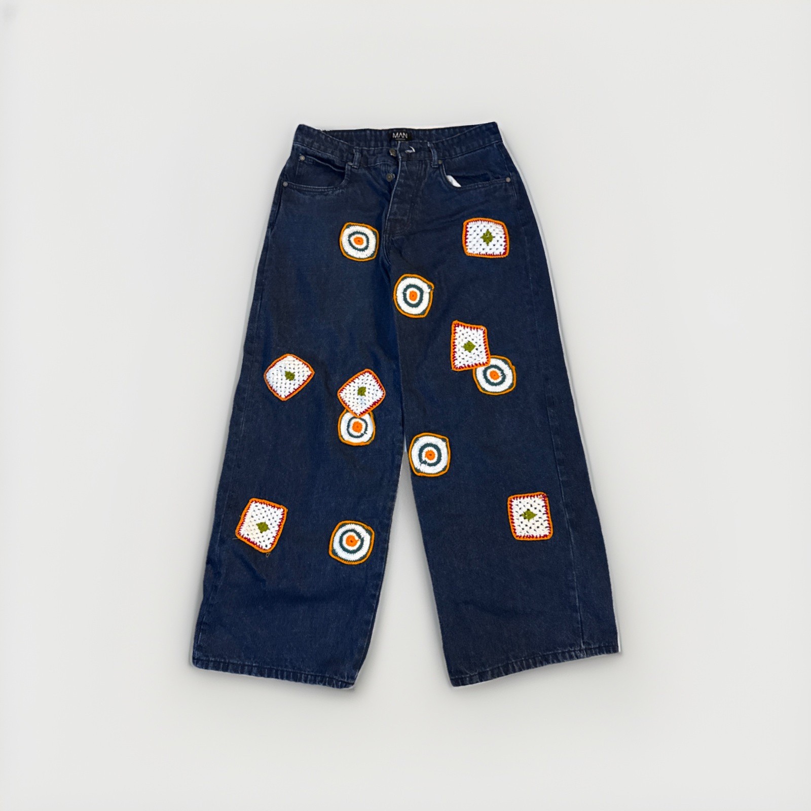 BoohooMAN Men's Wide Leg Jeans Dark Wash Denim Crochet Patchwork Streetwear 32