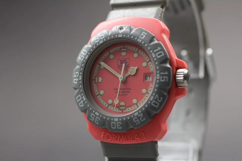 Reloj Unisex Vintage Tag Heuer Formula 1 Profesional 360.508 Rosa Gris Qz 28mm Foto 2 de 4