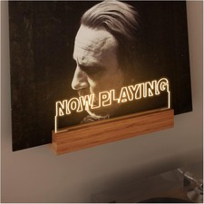 Beleuchteter Vinyl-Schallplattenhalter mit De...