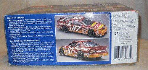 Monogram: 1/24 Model Kit: #87 Burger King Monte Carlo - Picture 4 of 7