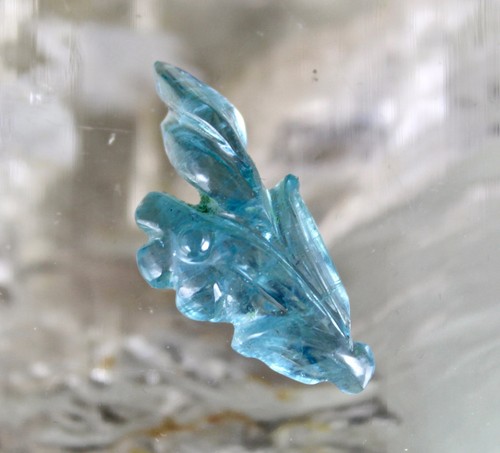 Certified Gtl Natural Blue Aquamarine 15.25 Ct Carved Leaf Gemstone Design - Picture 8 of 10