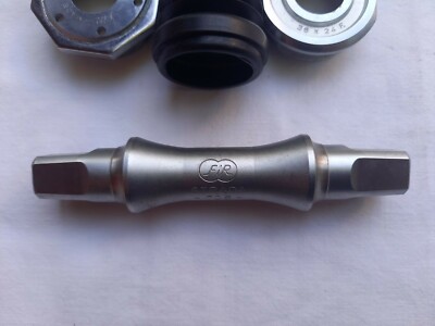 Outil Campagnolo Pour Fileter Mouvement Central - L'Eroica - Colnago Bianchi - Italie