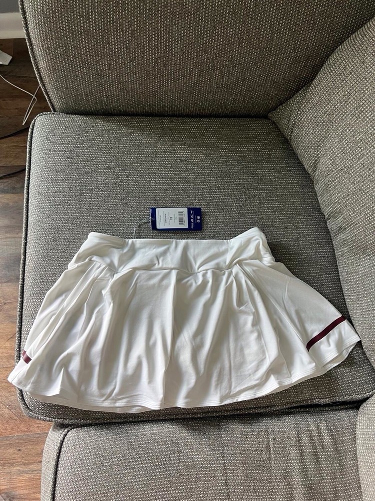 Mizuno Wimbledon Player Exclusive Tennis Skirt in XS Mizuno Wimbledon Player Exclusive Tennis Skirt in XS