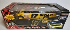 Matt Kenseth 1:24 Scale Racing Champions 2000 Dewalt 1st Production Diecast Car