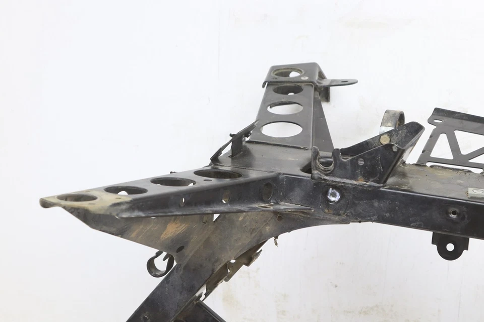 Can-Am Outlander 400 MAX 05 Frame 705201185 Paperwork CT 52166 Foto 2 de 4