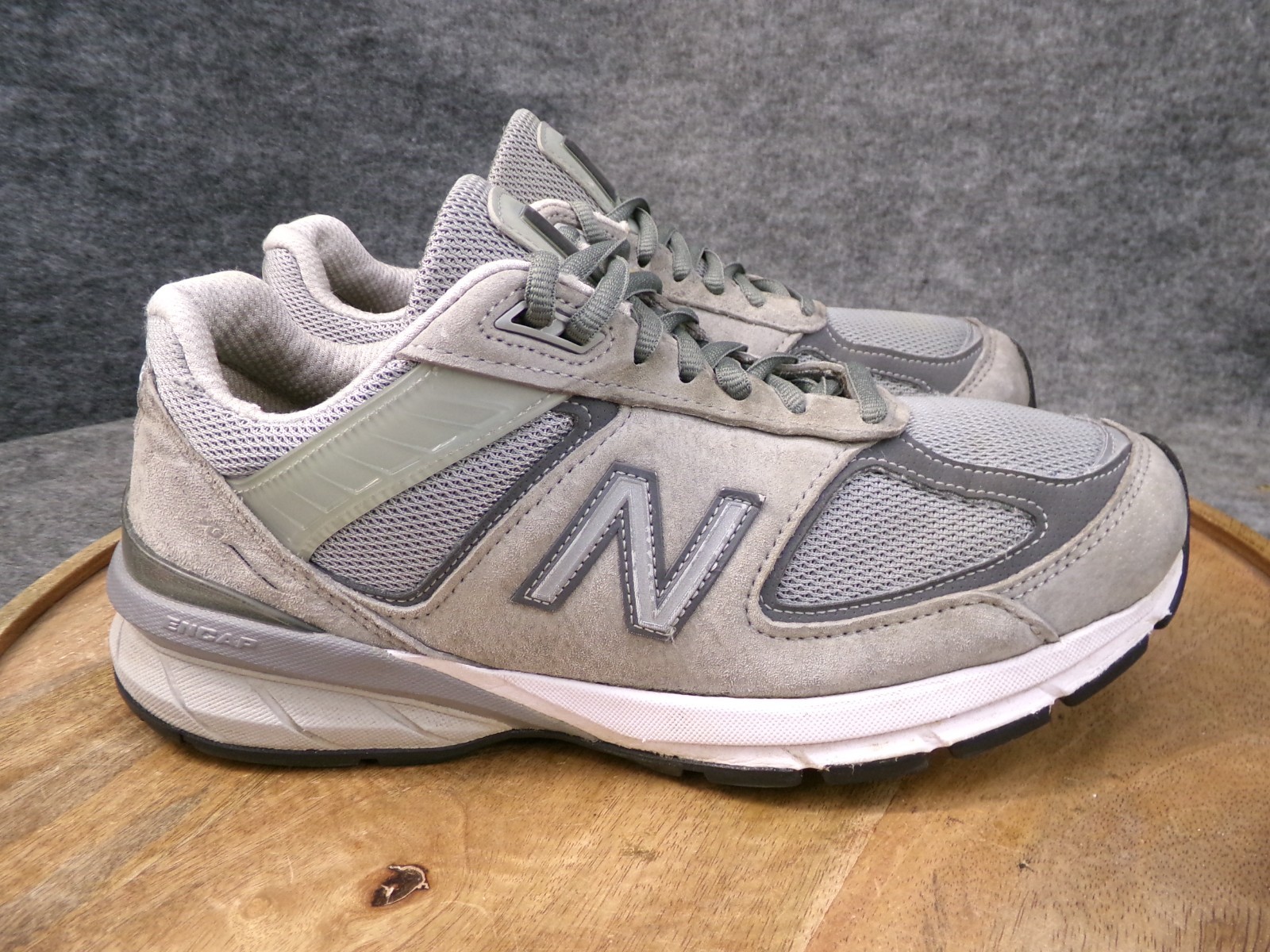 New Balance 990V5 Made in USA Mens Size 7.5 4E Gray Suede M990GL5 Sneaker Shoes
