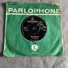 She Loves you the Beatles 1963 R5055 7” 45 vinyl Single Record