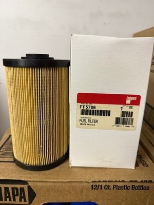 Fleetguard Fuel Filter FF5786 REPLACES WIX 33700 NAPA 3700 Luberfiner L8968F