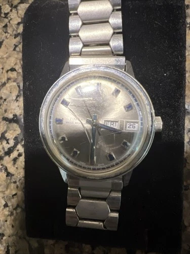 Vintage Mens Timex Water Resistant Wrist Watch "As Is"