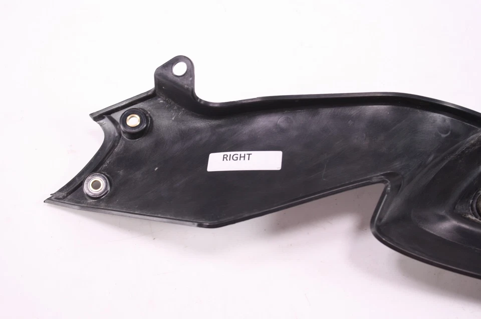 Крышка правостороннего обтекателя 14 MV Agusta Rivale 800 - Изображение 3 из 4