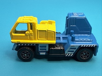 Matchbox MBXcavator 2018 MBX Construction series Diecast
